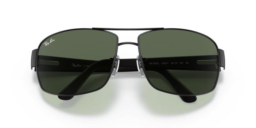 Gafa de sol marca Ray-Ban RB3503 modelo Clubmaster. Polarizada para mayor confort visual.