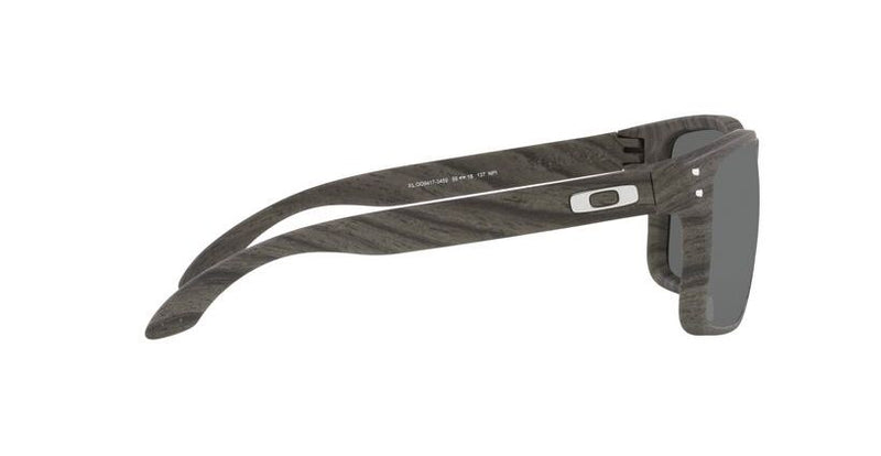 Oakley Holbrook XL Gafa de sol polarizada con tecnología Prizm. Compra online gafas de sol originales de la marca Oakley.